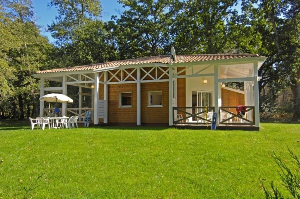 Villa Tout Confort Au Coeur D'Une Base Nautique ラカノー エクステリア 写真